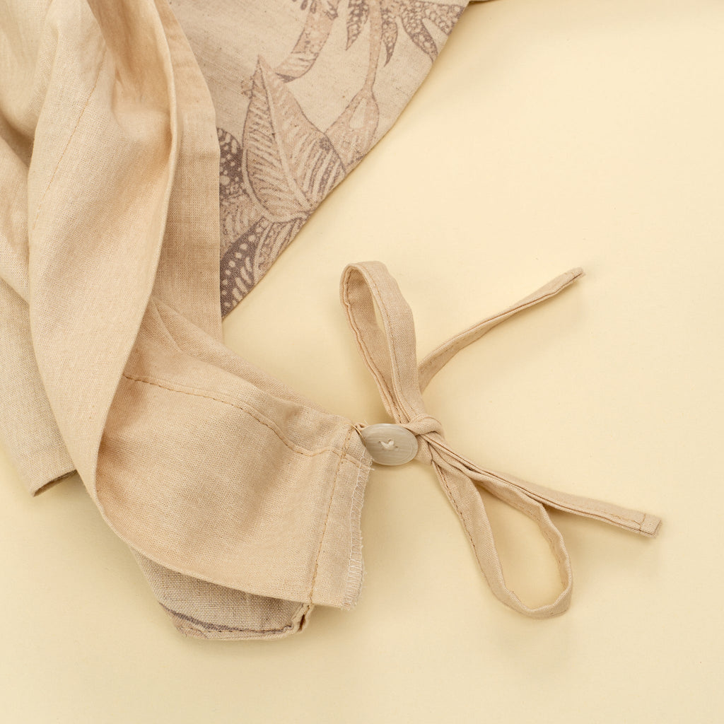 Meadowlark King Duvet Set, Brown