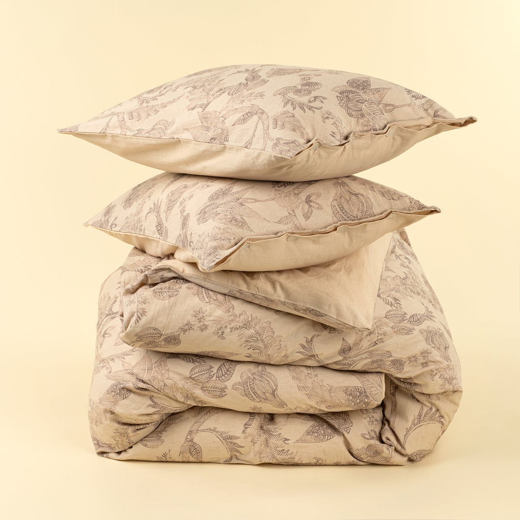 Meadowlark Queen Duvet Set, Brown