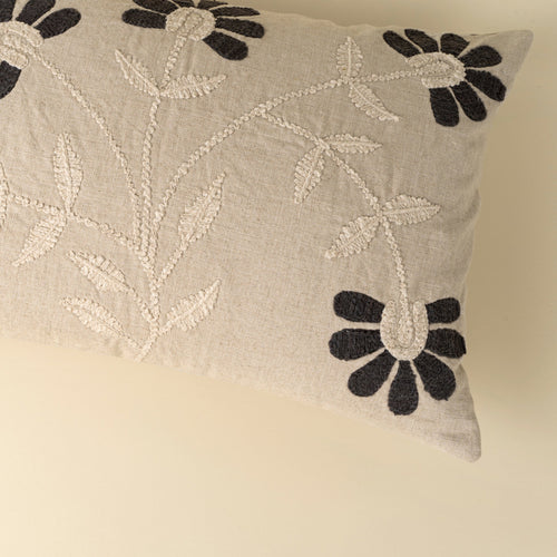 16x24 Petal Pillow, Charcoal