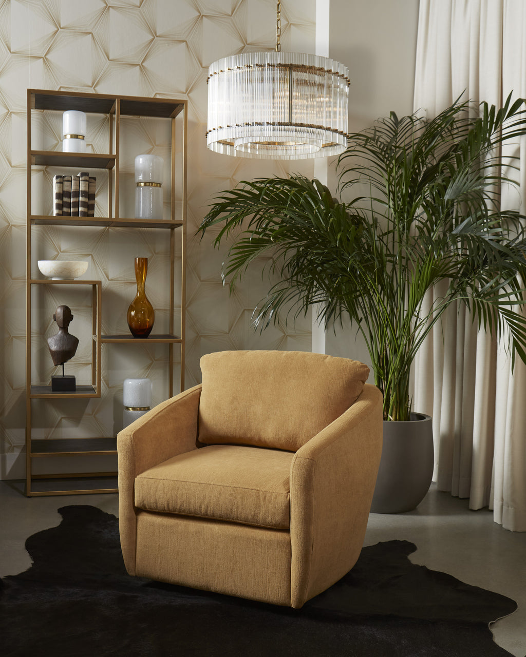 Kore Chandelier - Small - Brass - Clear