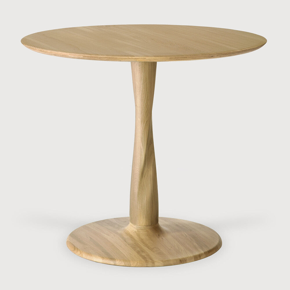 Torsion Dining Table | Varnished Oak | Round | 35" X 35"