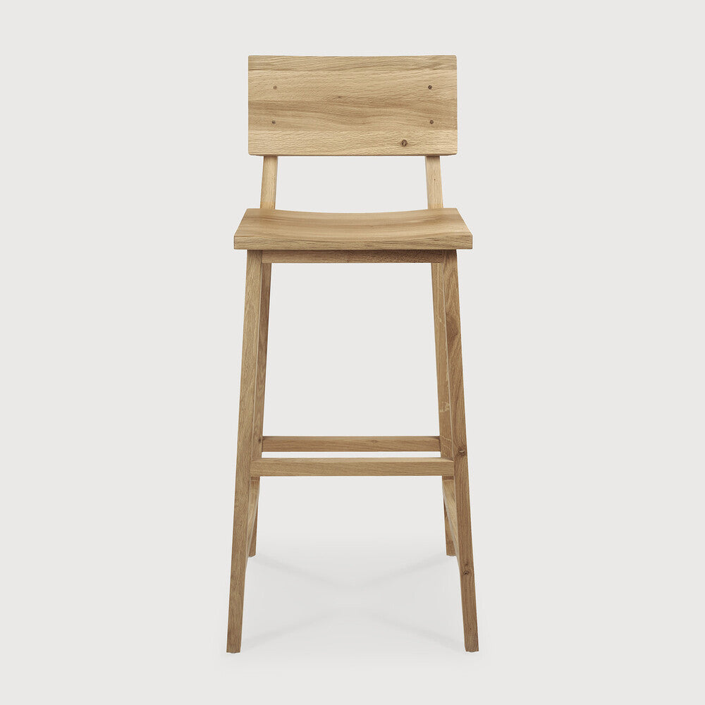N4 Bar Stool | Varnished Oak