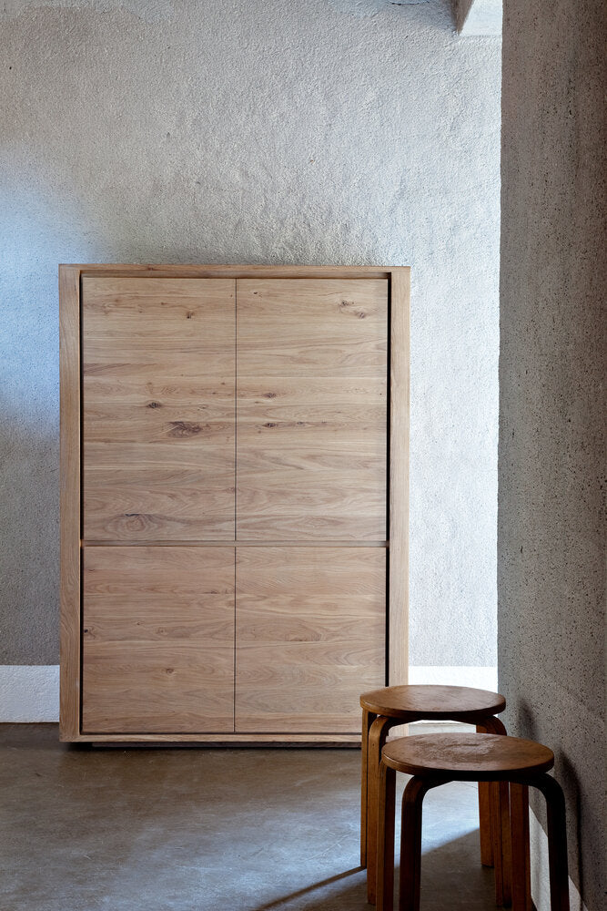 Shadow Cupboard | Oak | 4 Doors