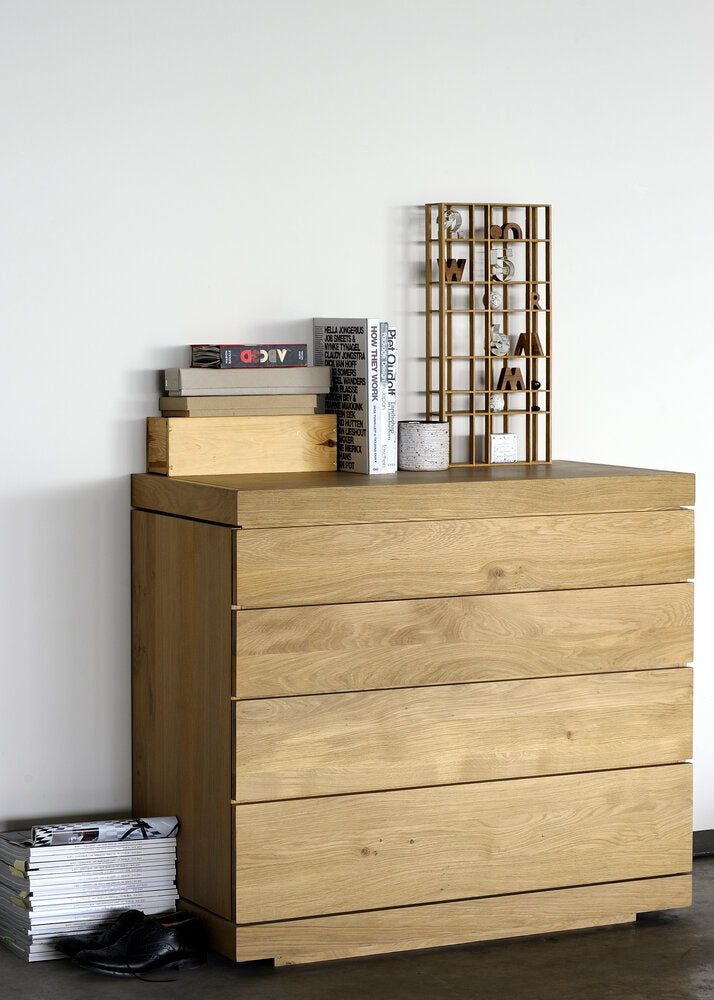 Burger Dresser | Oak | 4 Drawers