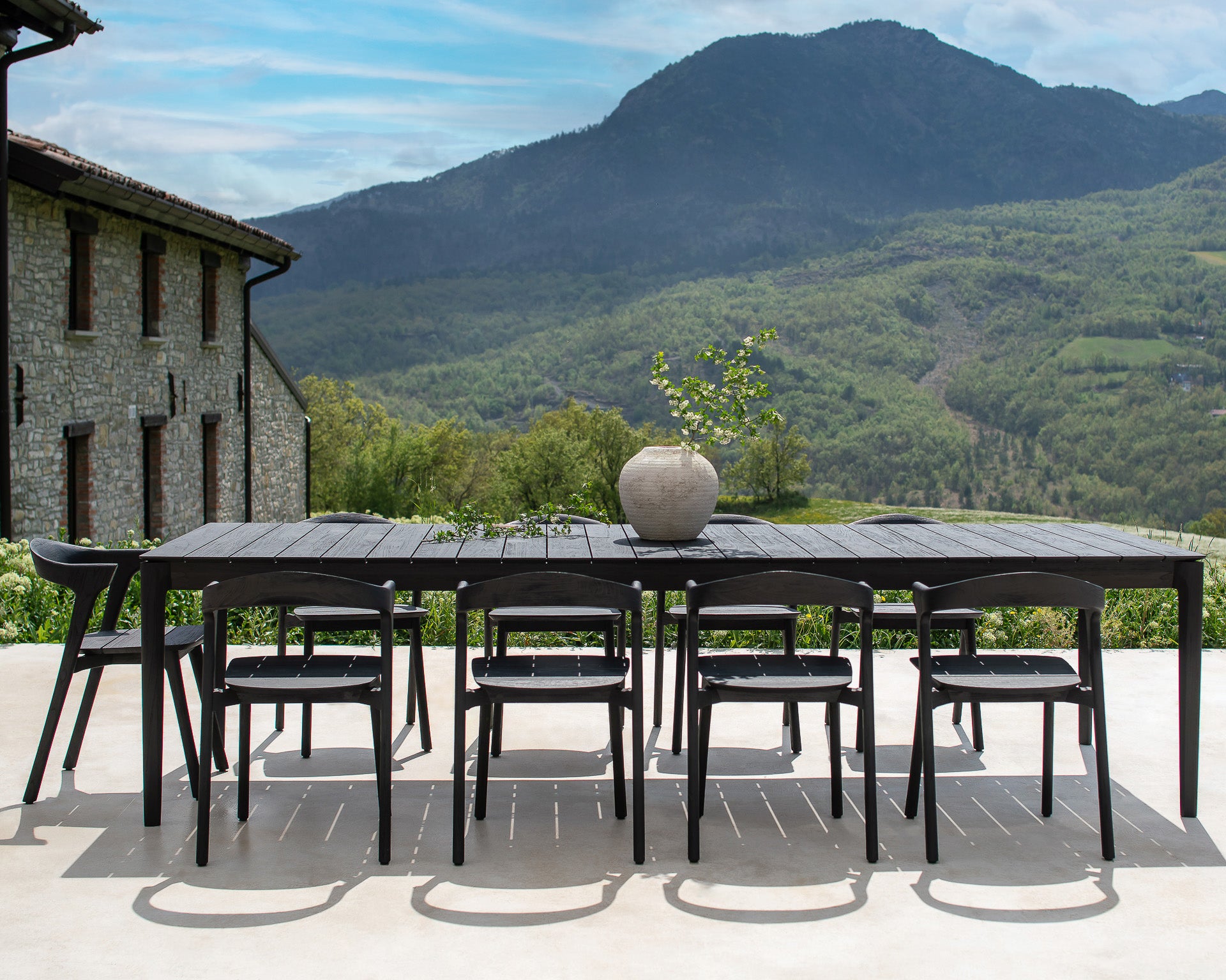 Bok Outdoor Dining Chair | Varnished Teak | Black