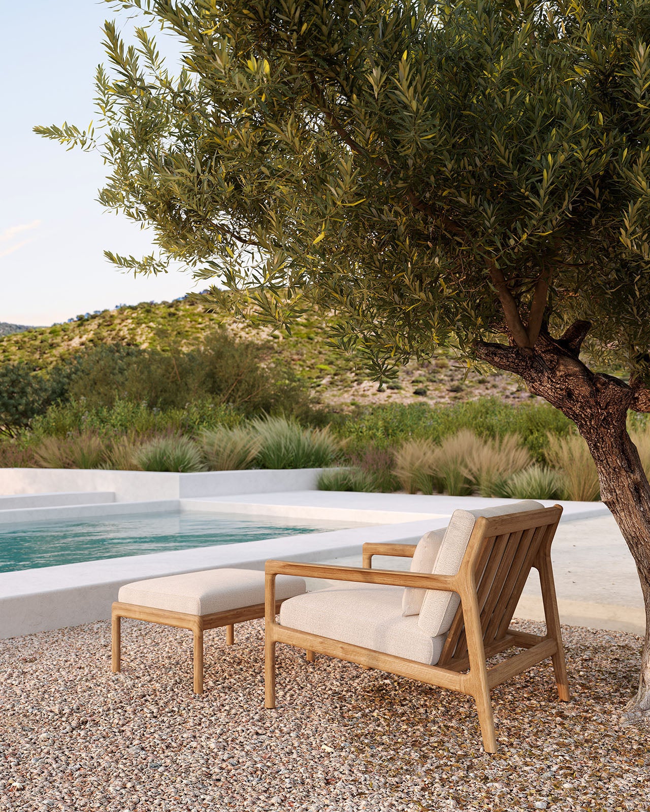 Jack Outdoor Lounge Chair | Teak | Off White Fabric