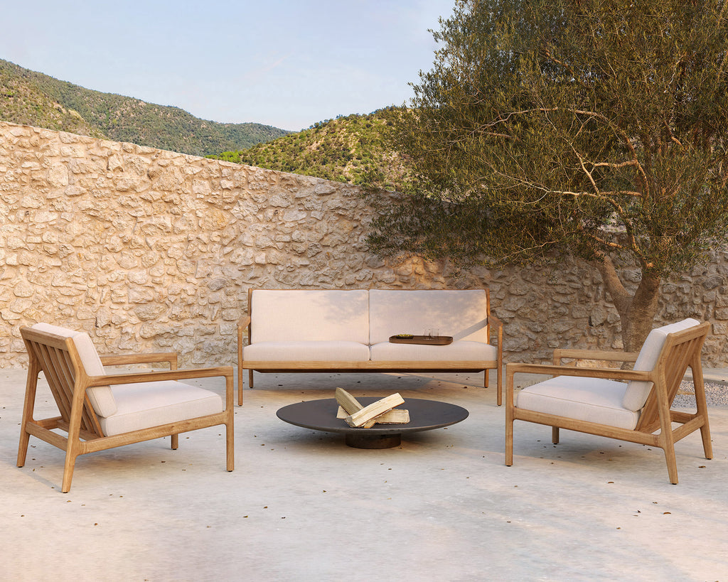 Jack Outdoor Lounge Chair | Teak | Off White Fabric