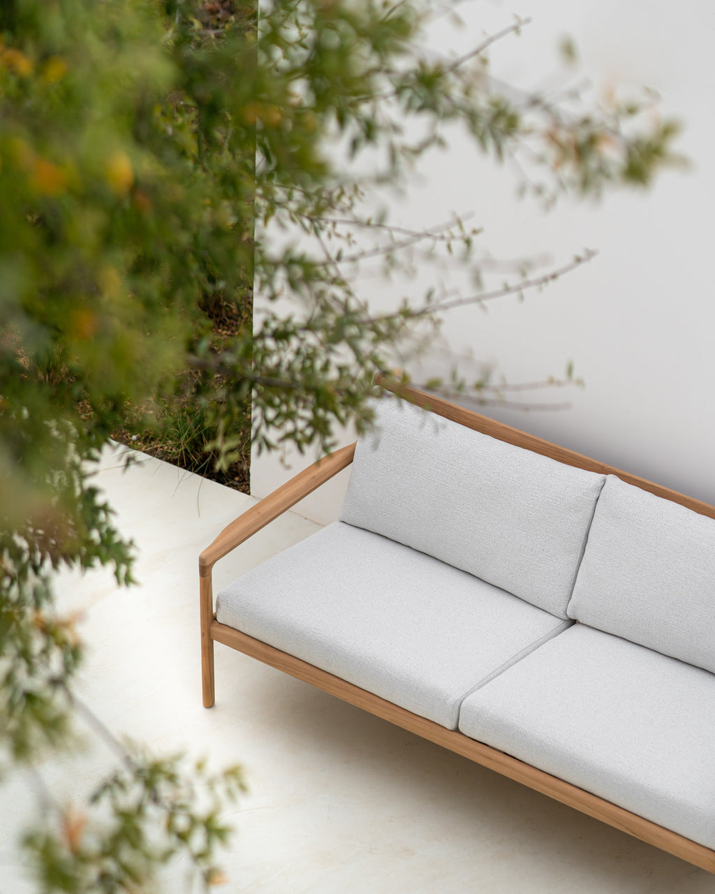 Jack Outdoor Sofa | Teak | Off White Fabric | 2+ Seater