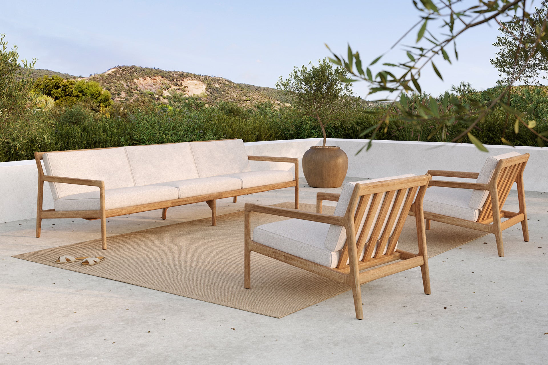 Jack Outdoor Sofa | Teak | Off White Fabric | 3+ Seater