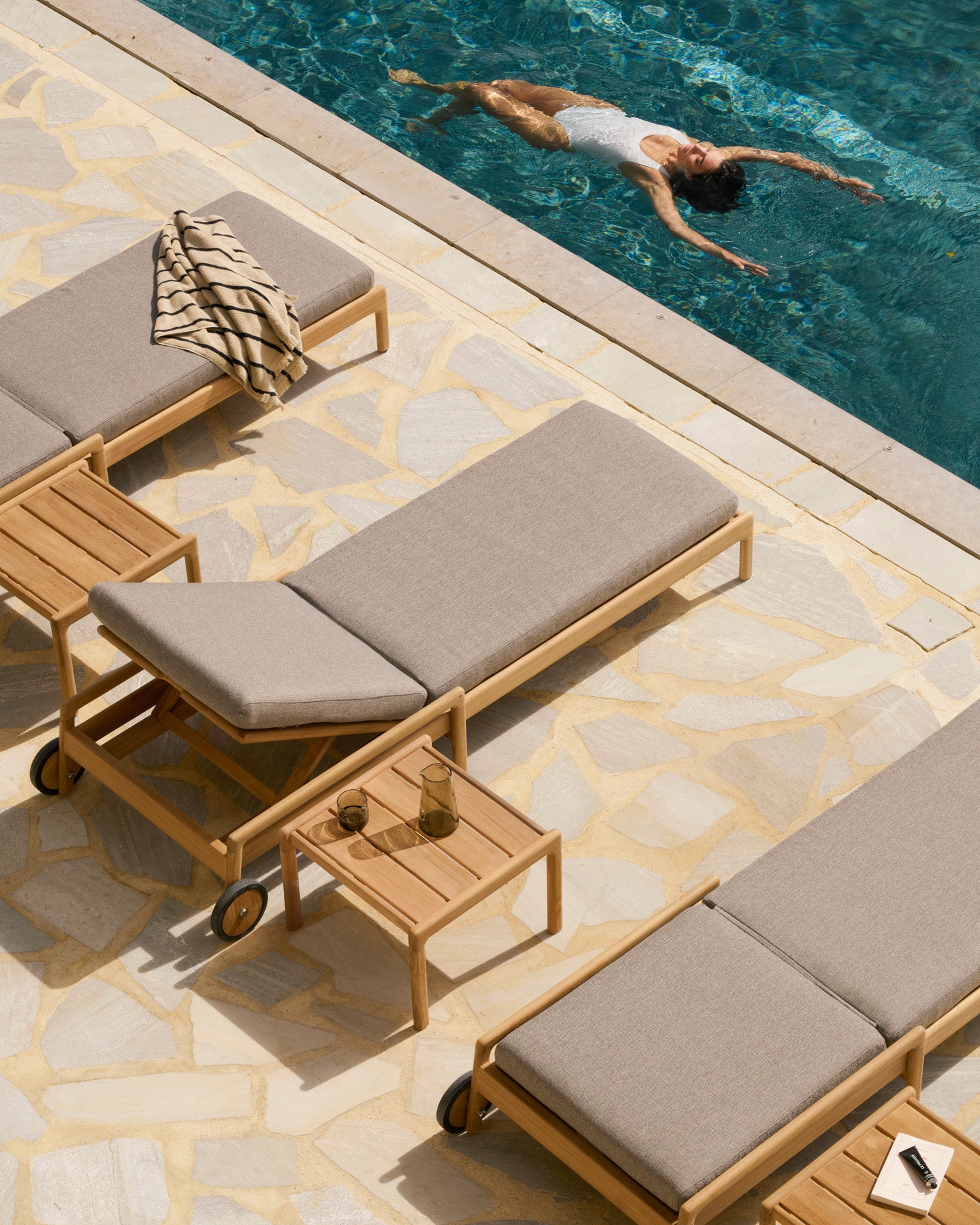 Jack Outdoor Adjustable Lounger | Teak | Mocha Fabric