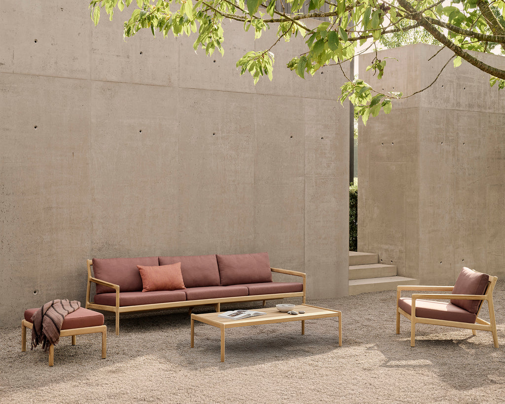 Jack Outdoor Lounge Chair | Teak | Burgundy Fabric