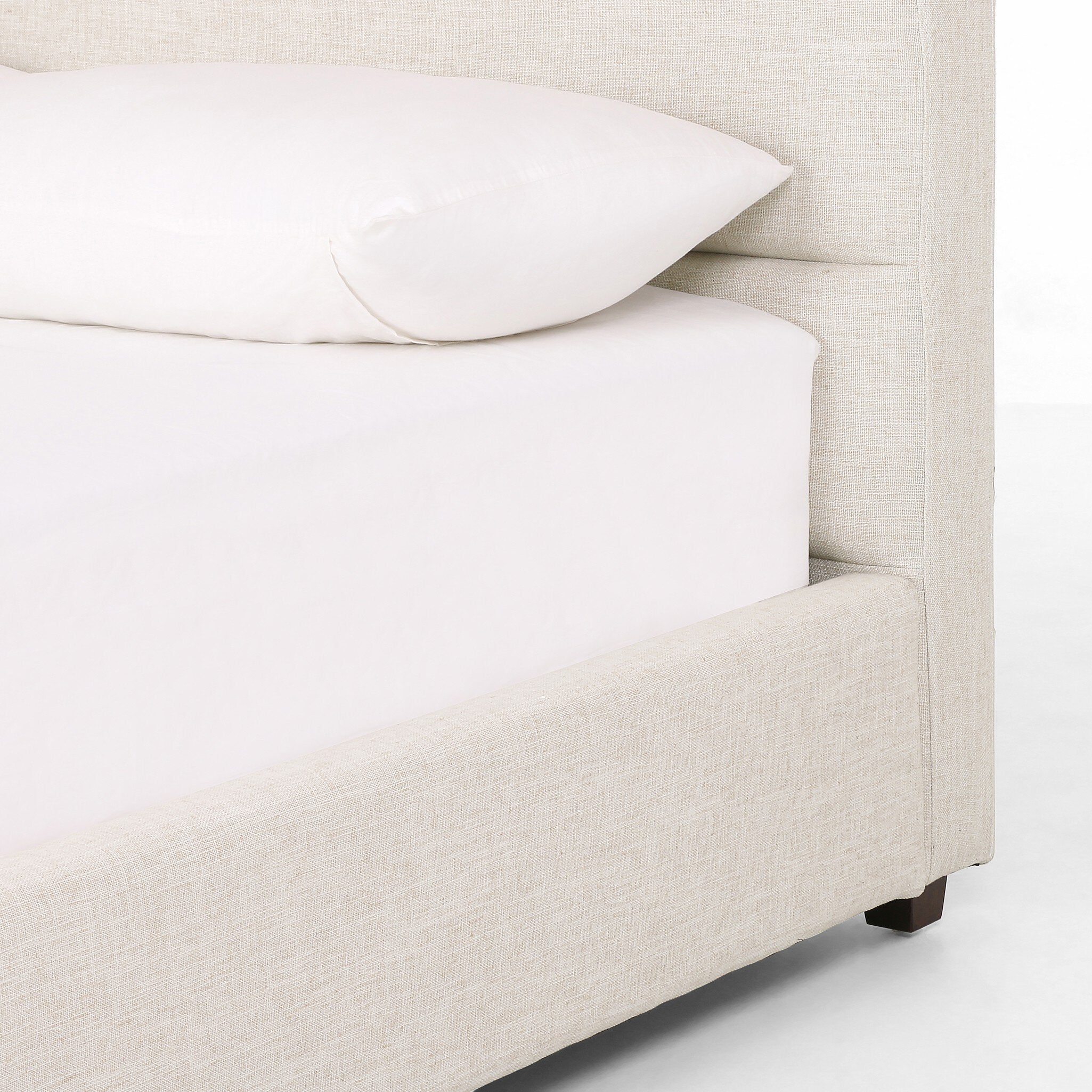 Daphne Bed - Cambric Ivory | King