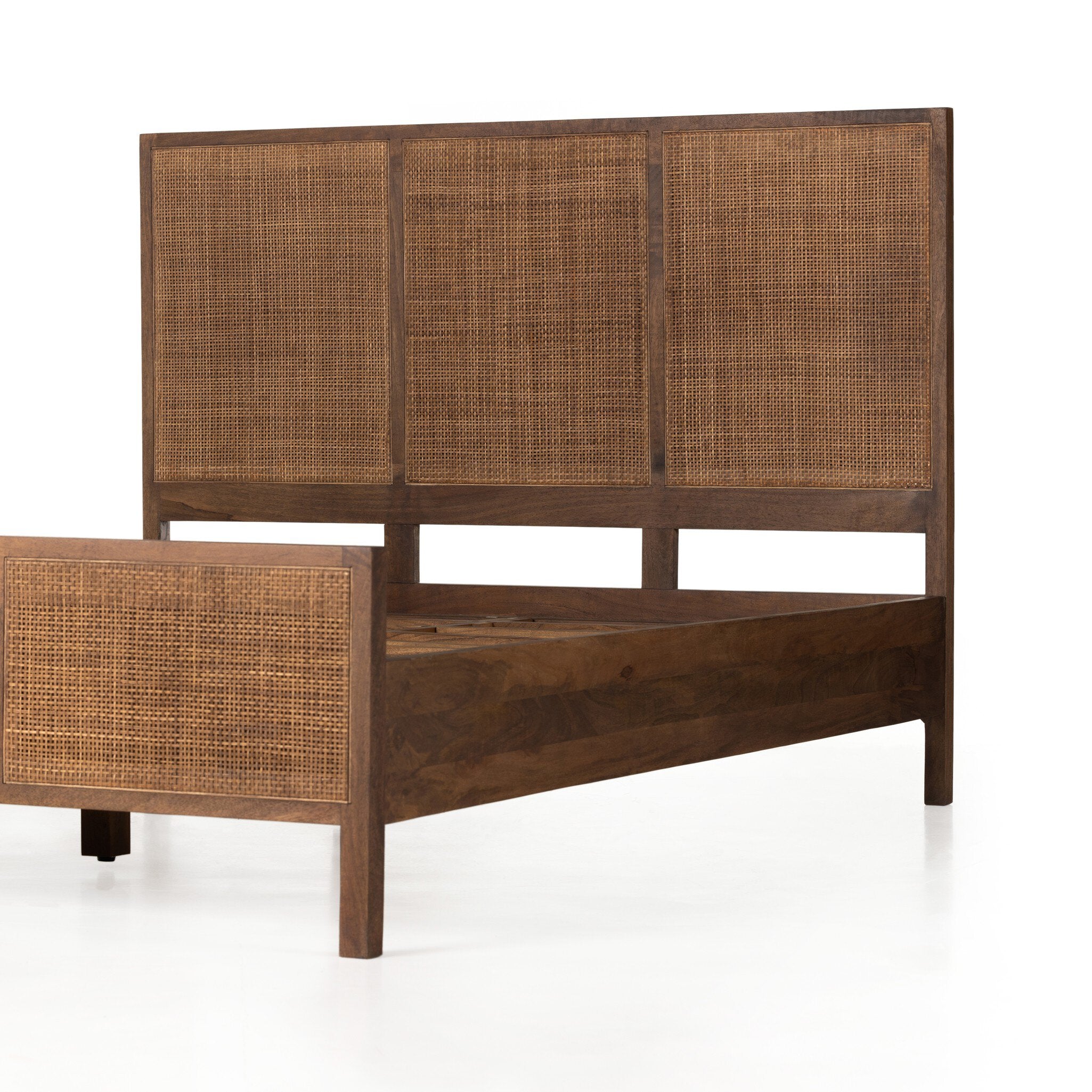 Sydney Bed - Brown Wash | Queen