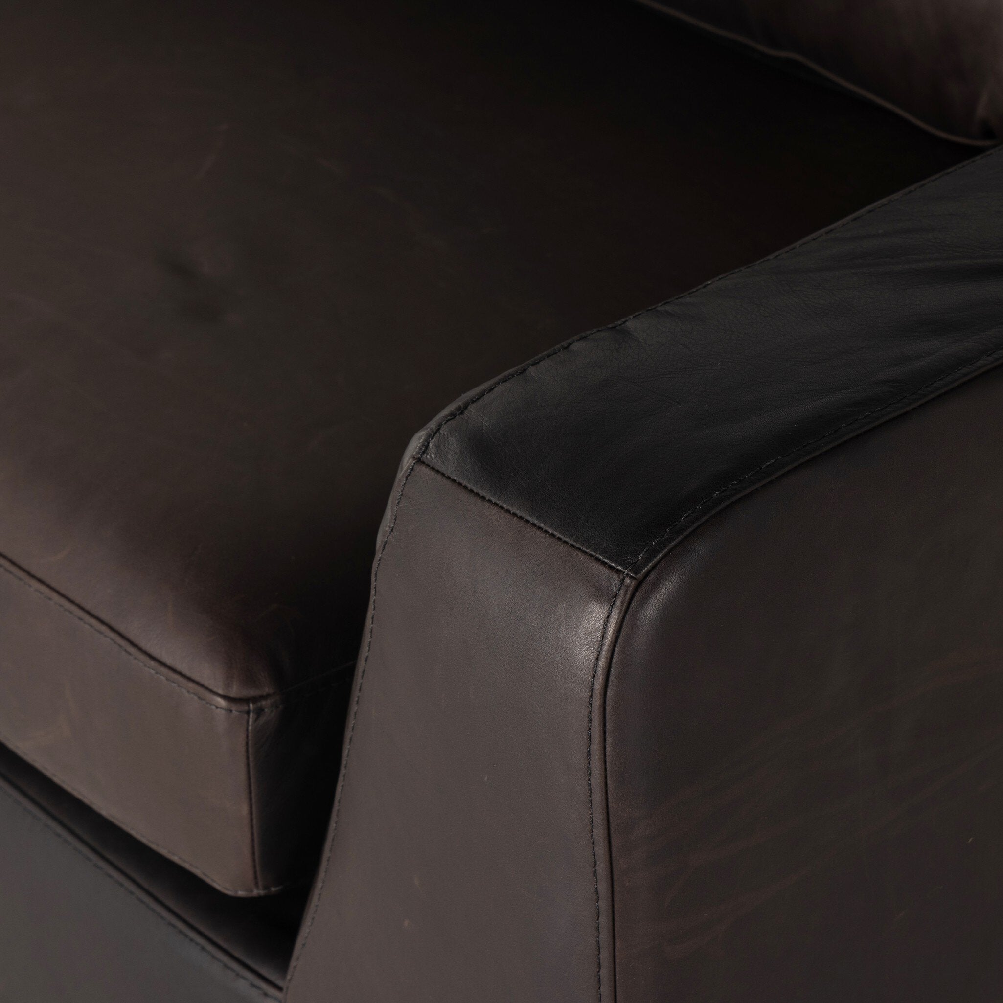 Colt 2-Piece Sectional - Heirloom Cigar | RAF