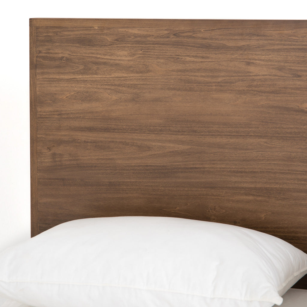 Trey Bed - Auburn Poplar | King