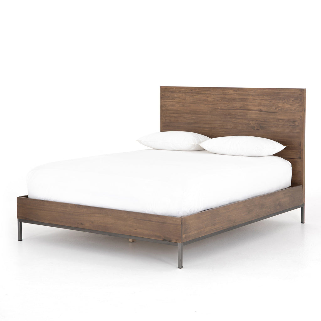 Trey Bed - Auburn Poplar | King