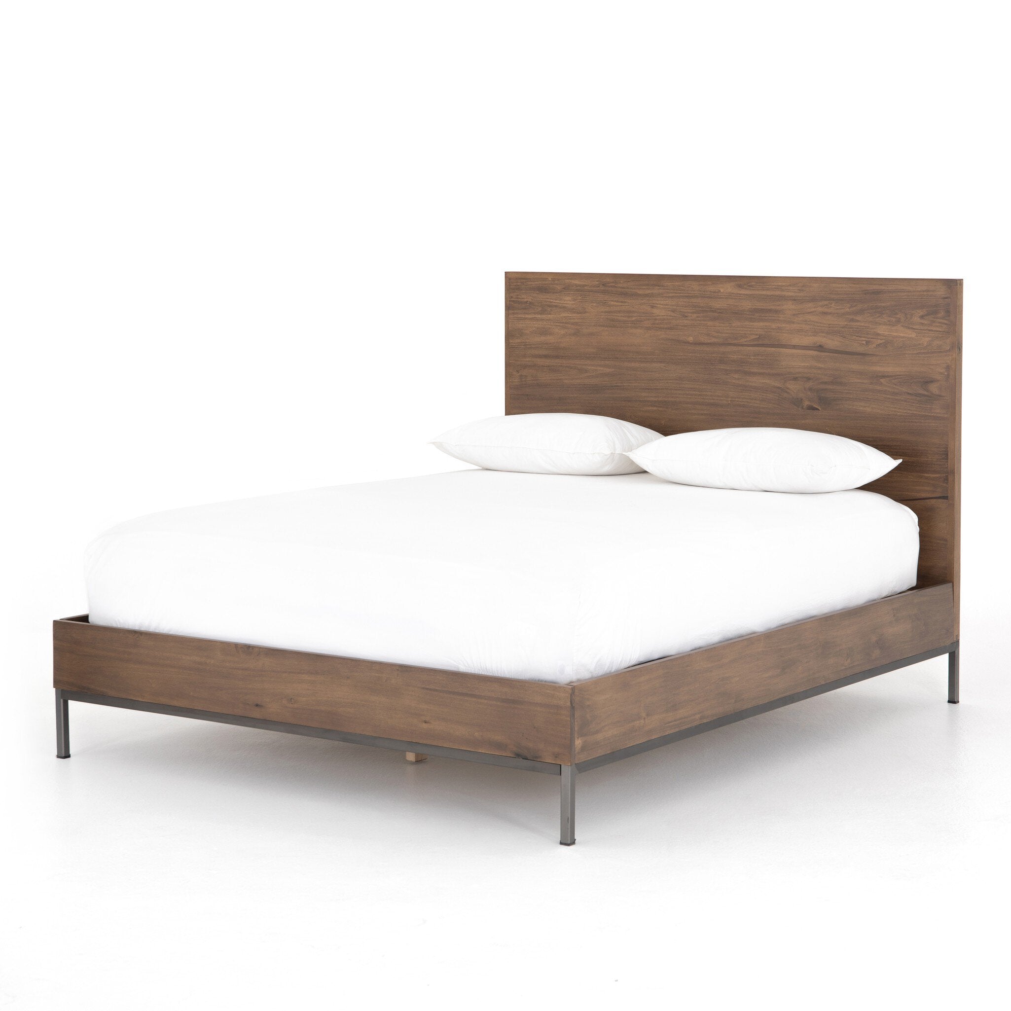 Trey Bed - Auburn Poplar | King