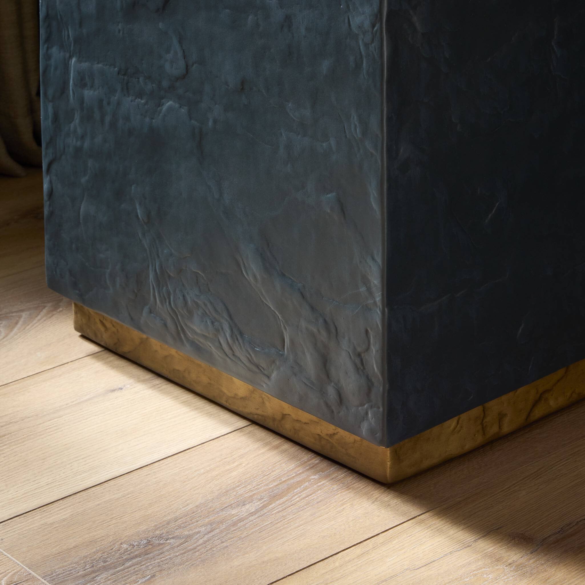 Ely Planter - Dark Slate