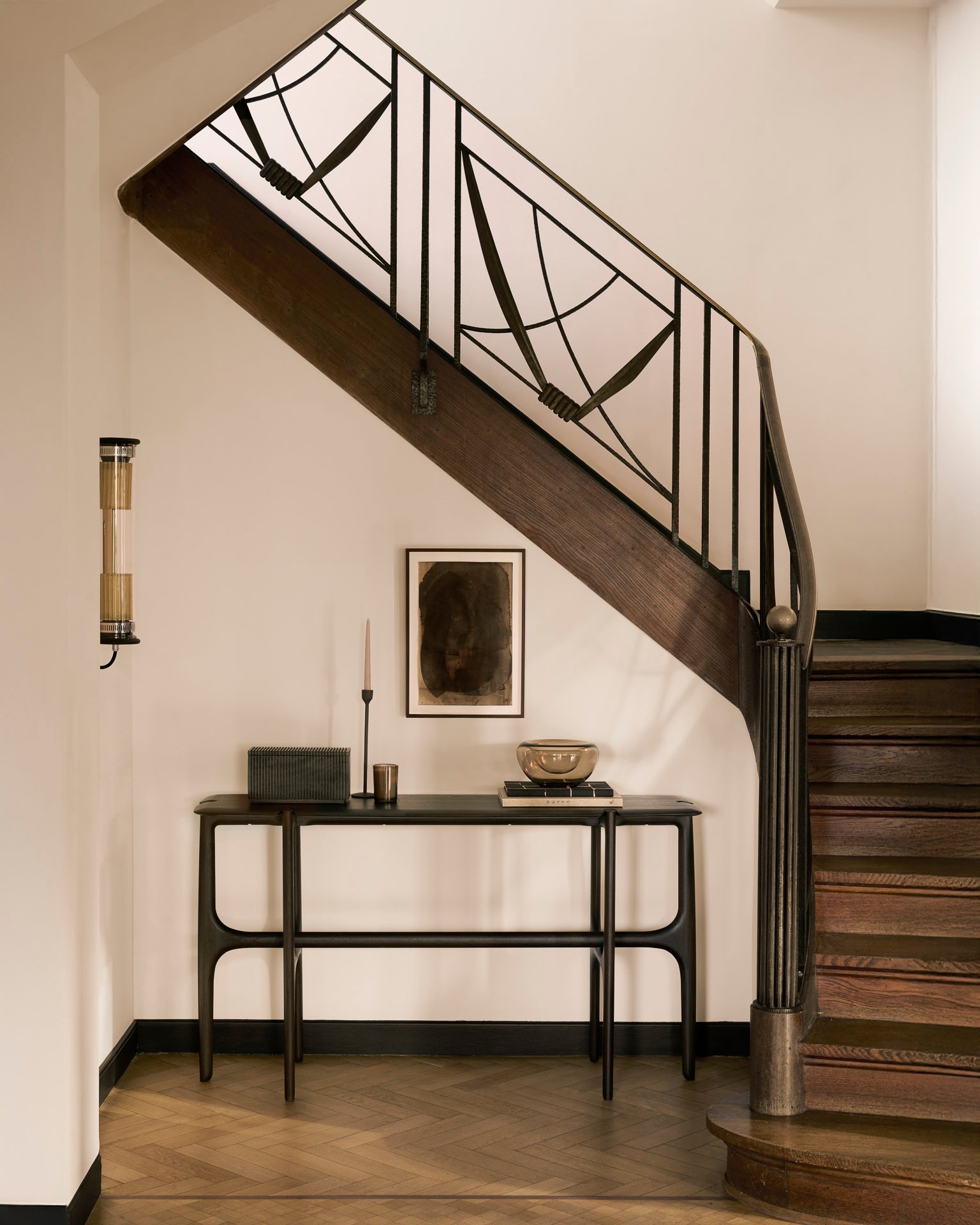 Pi Console | Varnished Teak | Dark Brown | 6 Legs