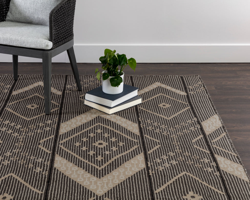 Asana Hand-Woven Rug - Black / Tan - 9' X 12'