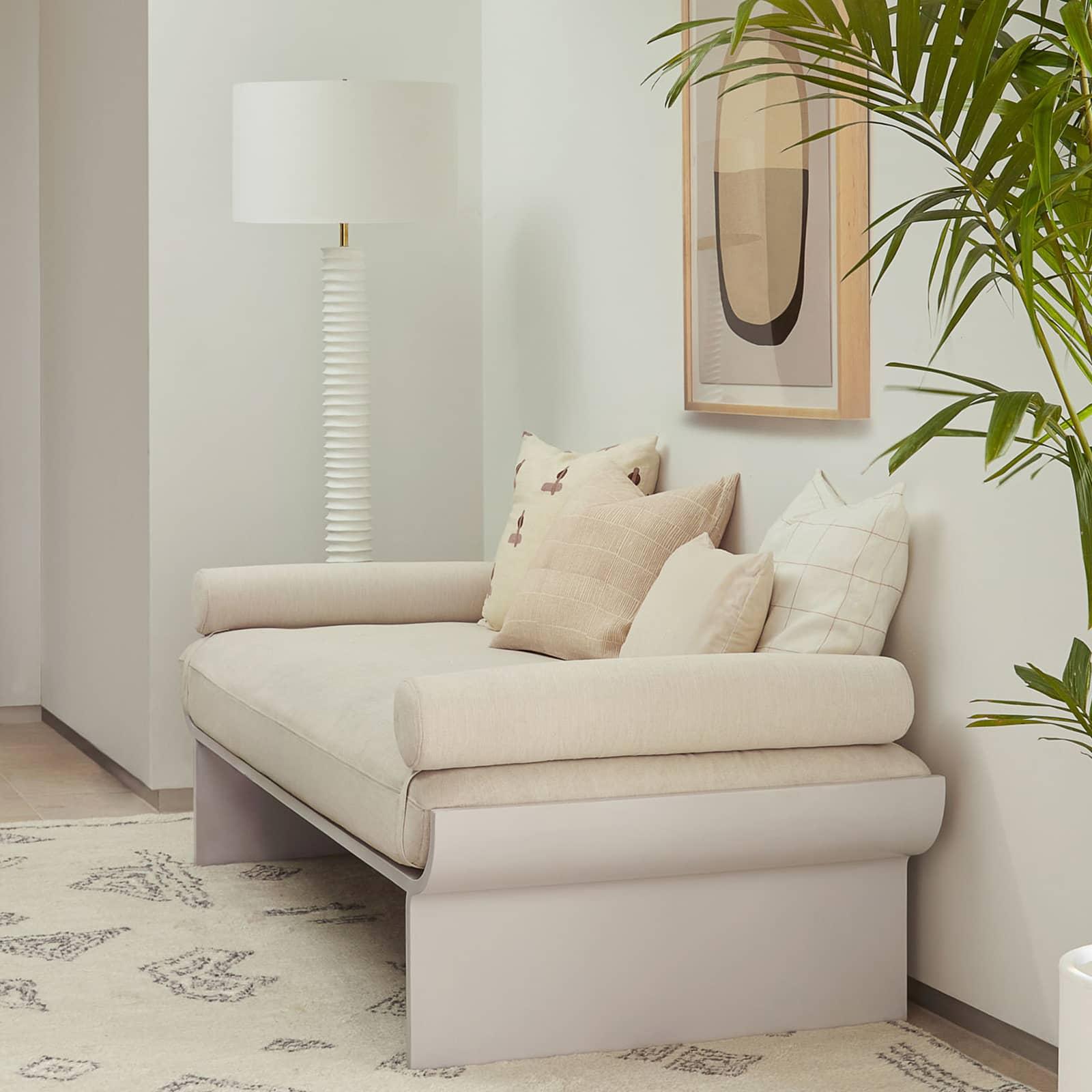 Nabu Metal Floor Lamp | White