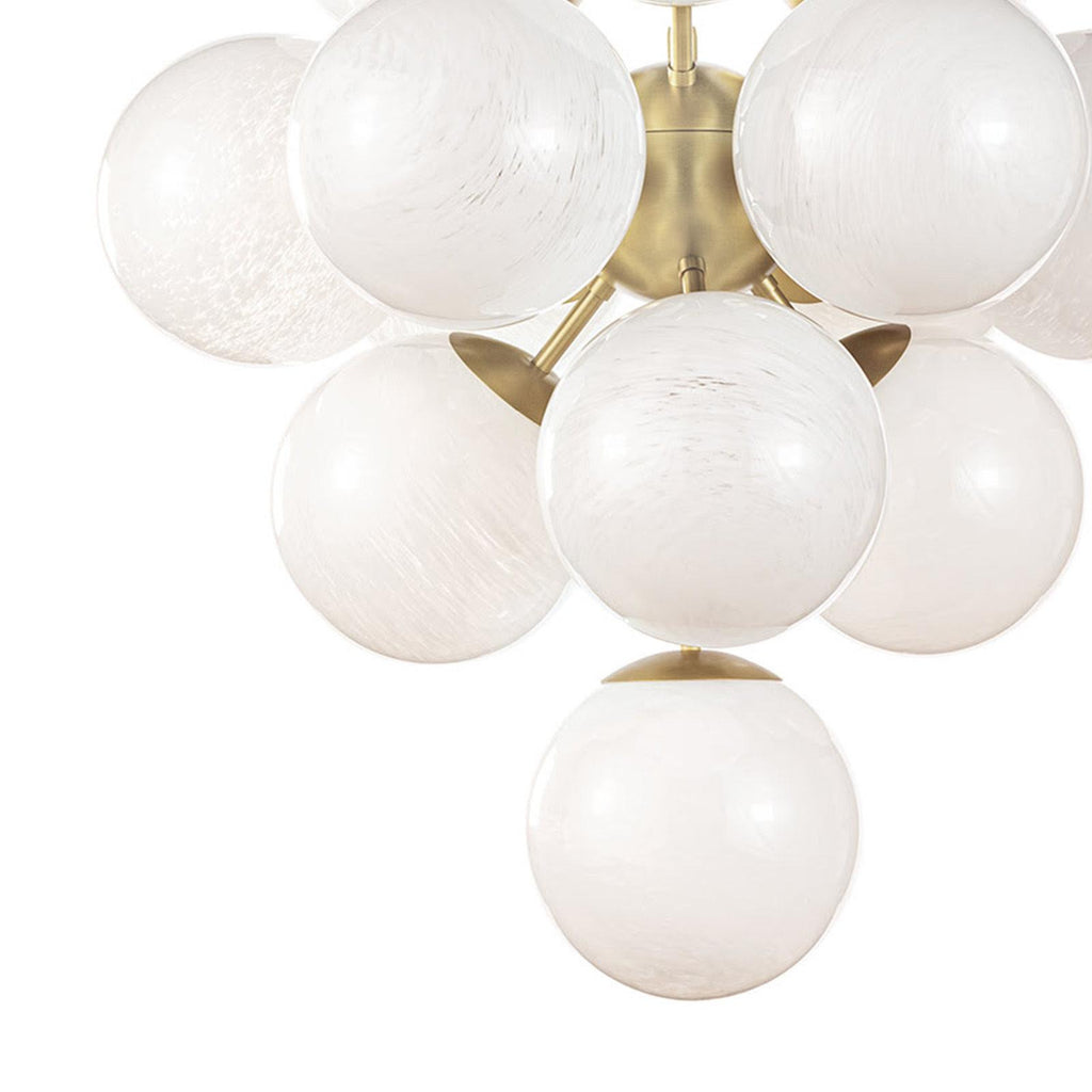 La Dame Chandelier | Swirl Glass Natural Brass