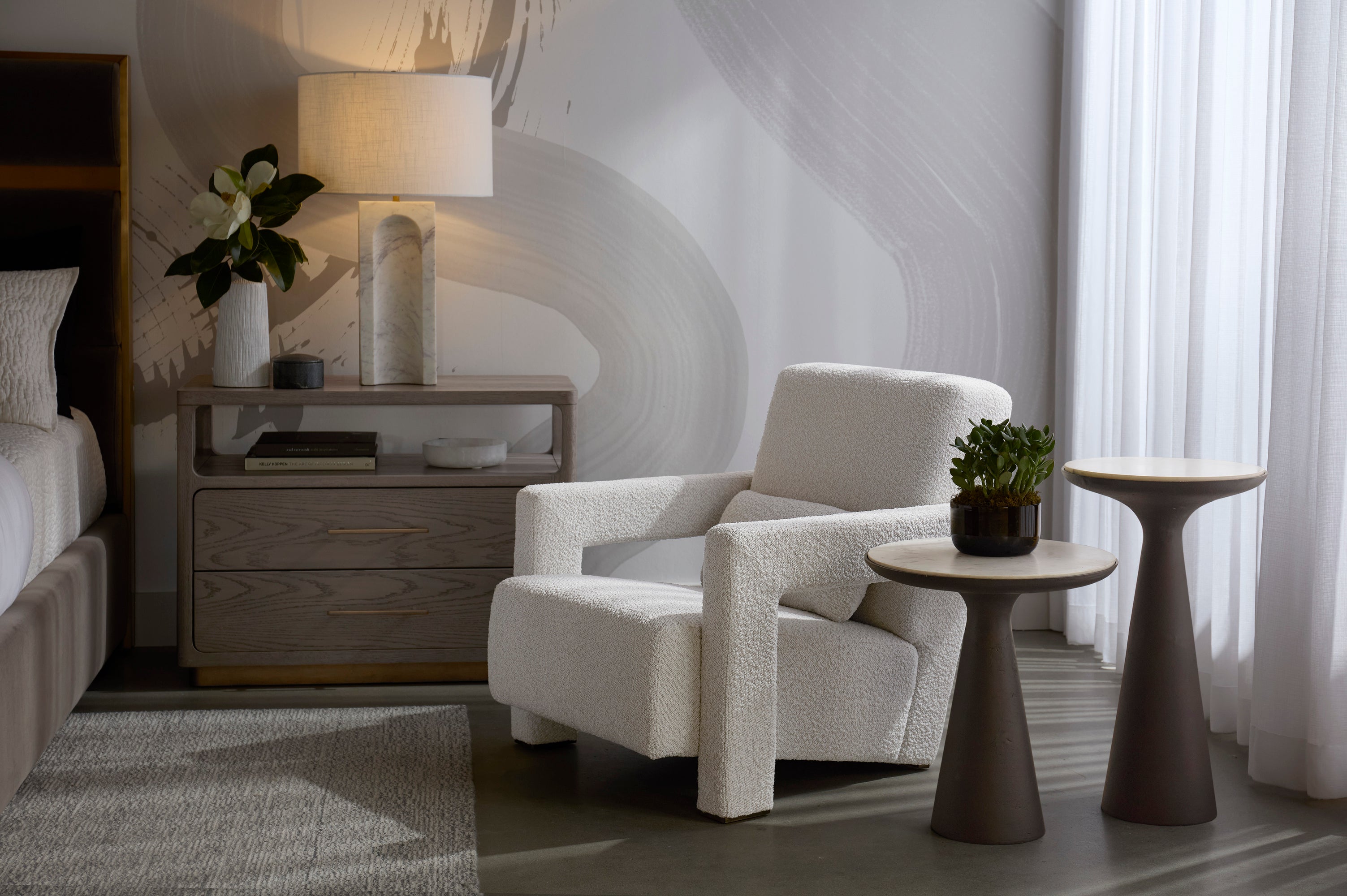 Rohe Table Lamp