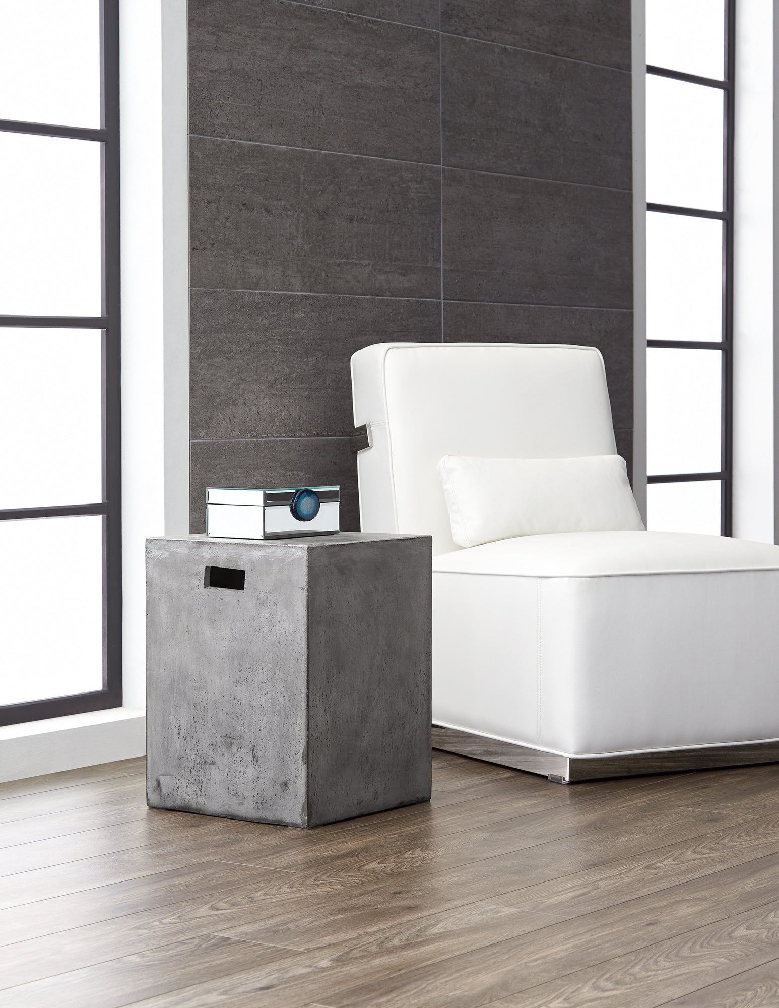 Castor End Table - Grey