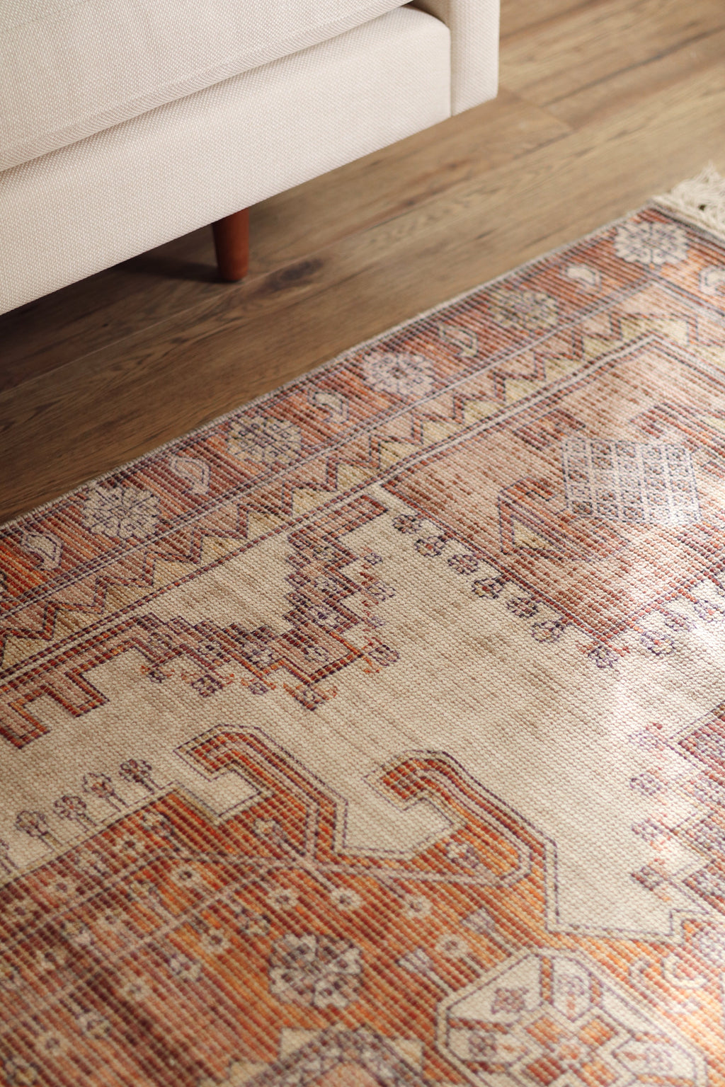 Amaya Rug - 5x7