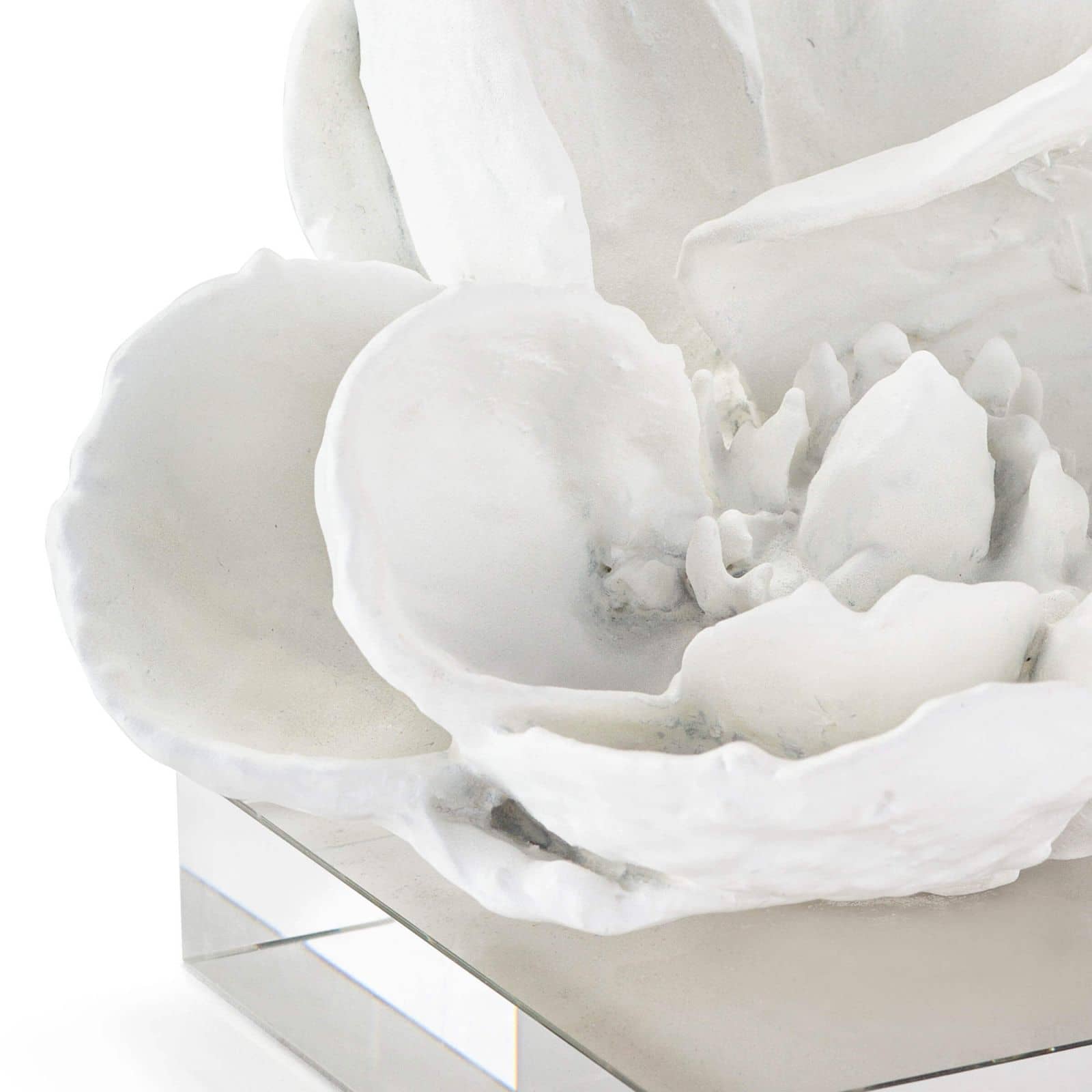 Magnolia Objet | White