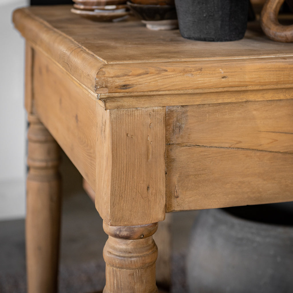 Reclamation Tailors Table