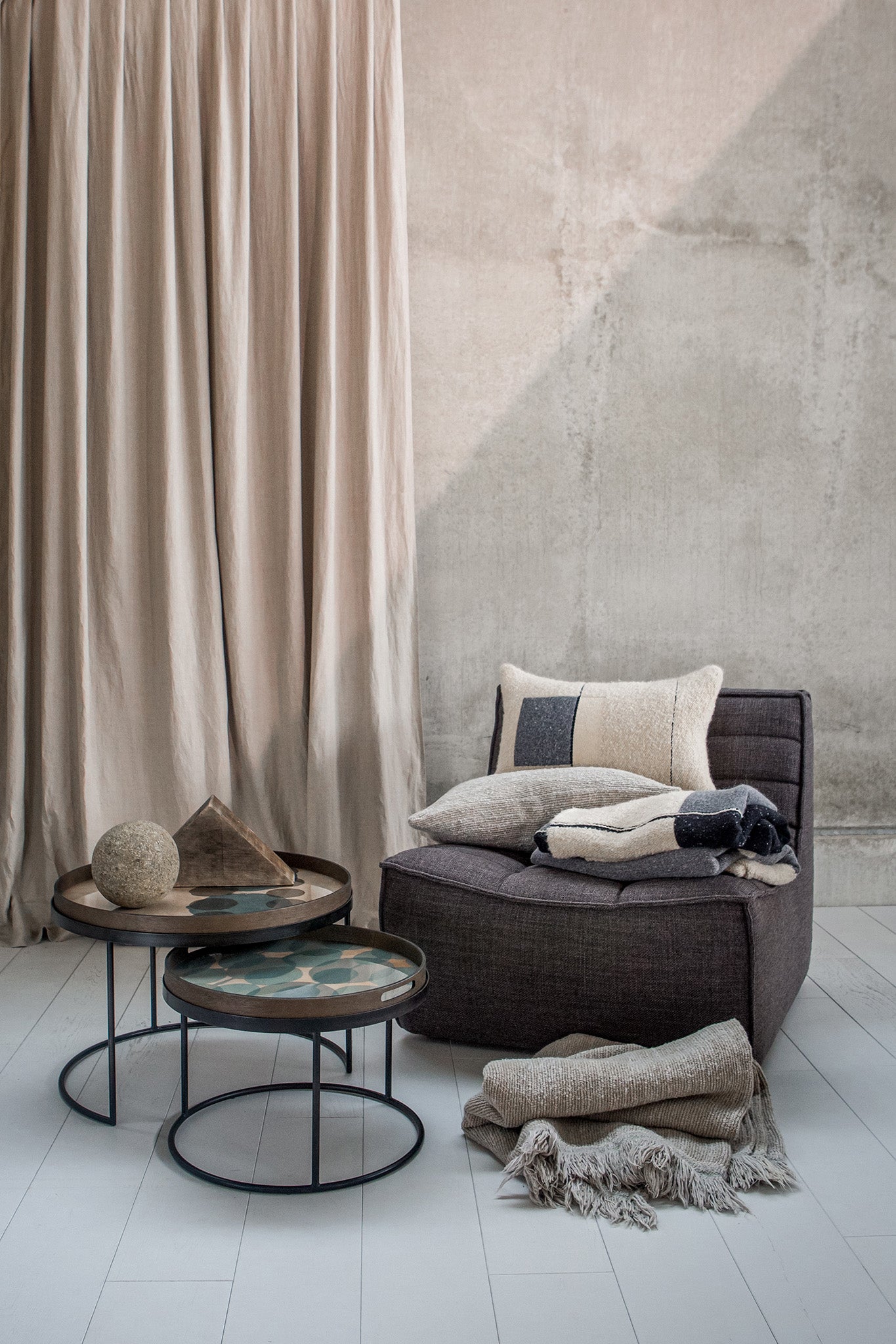 N701 Modular Sofa | Dark Grey Fabric | 1 Seater
