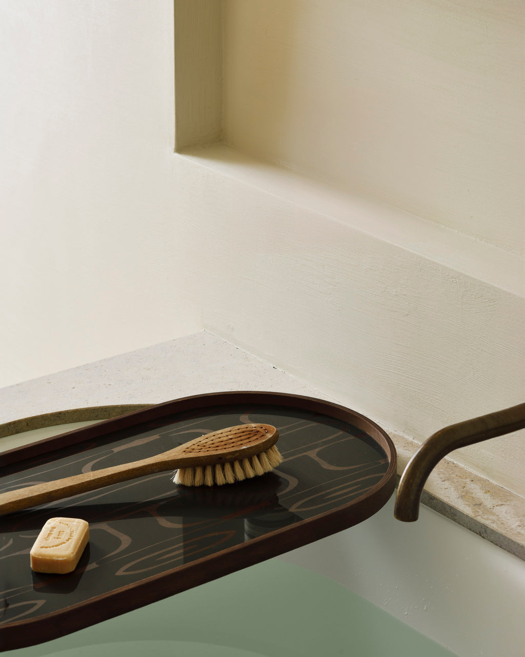 Second Nature Tray | Moss | Glass | Oblong | M