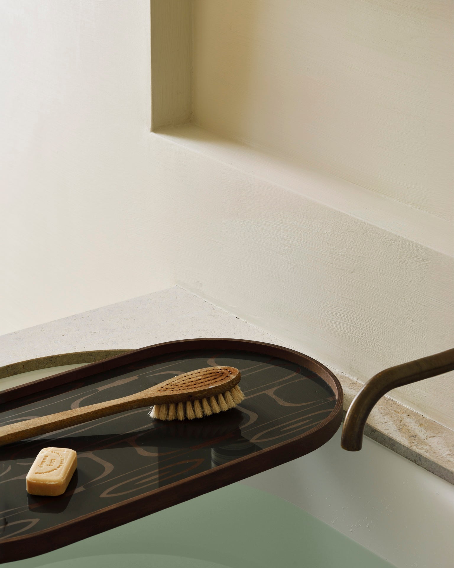 Second Nature Tray | Moss | Glass | Oblong | M