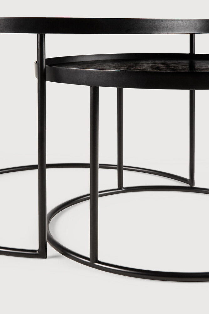 Tray Coffee Table Set | Varnished Wood | Black | Round | S/L | Trays Not Included