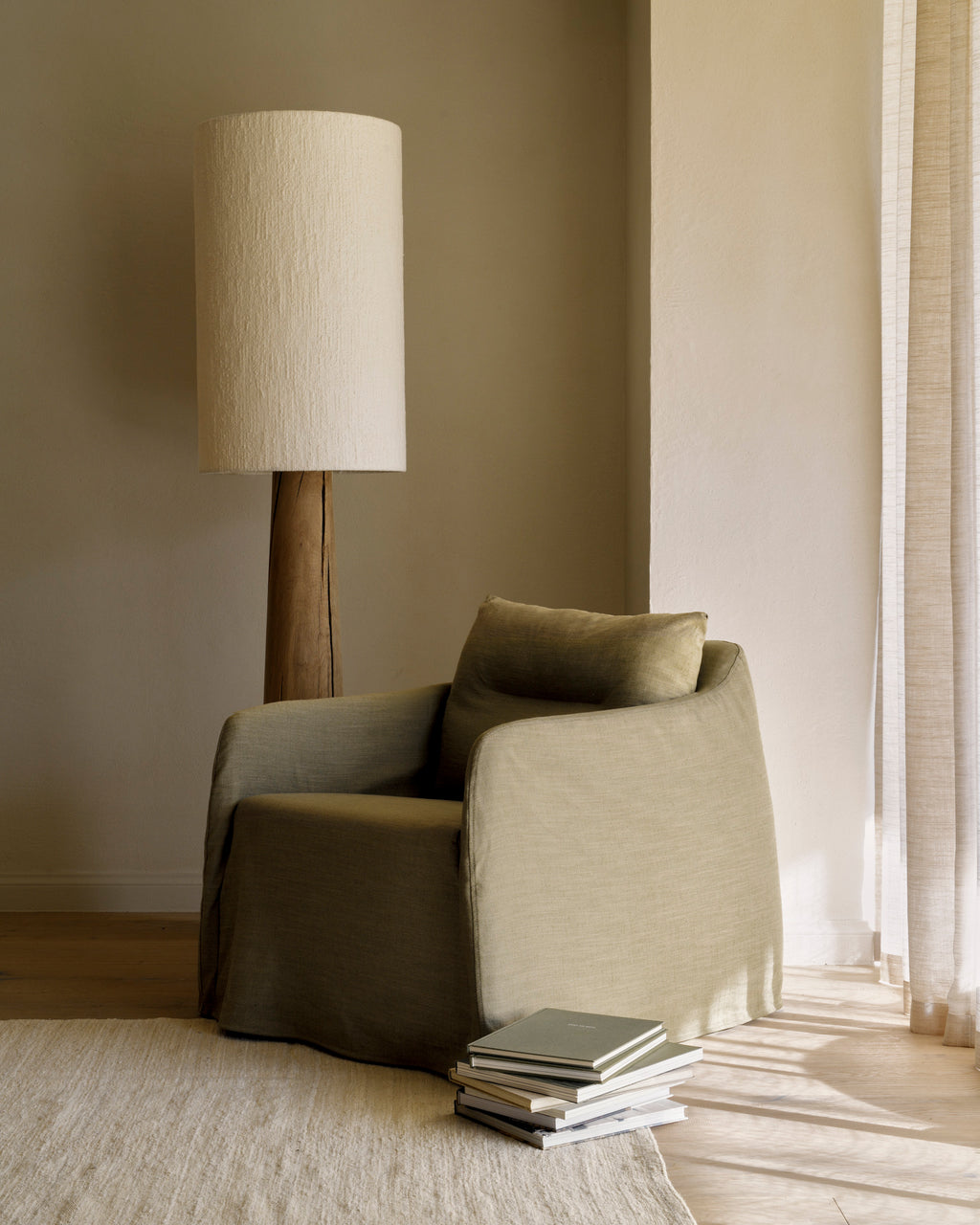 Weave Lounge Chair | Green Fabric | Removable Cover