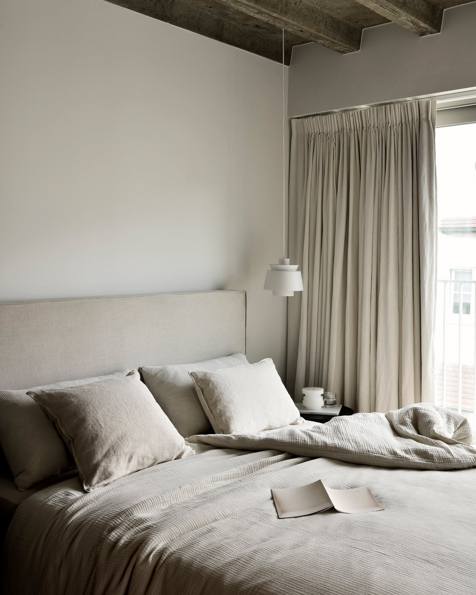Revive Bed Removable Cover | Sand Linen | Us Queen