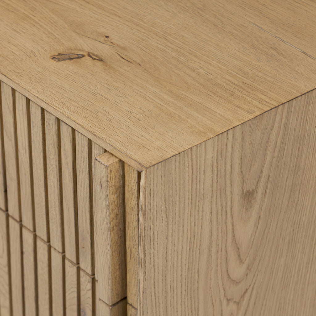 Leo Nightstand - Rustic Light Natural Oak Veneer
