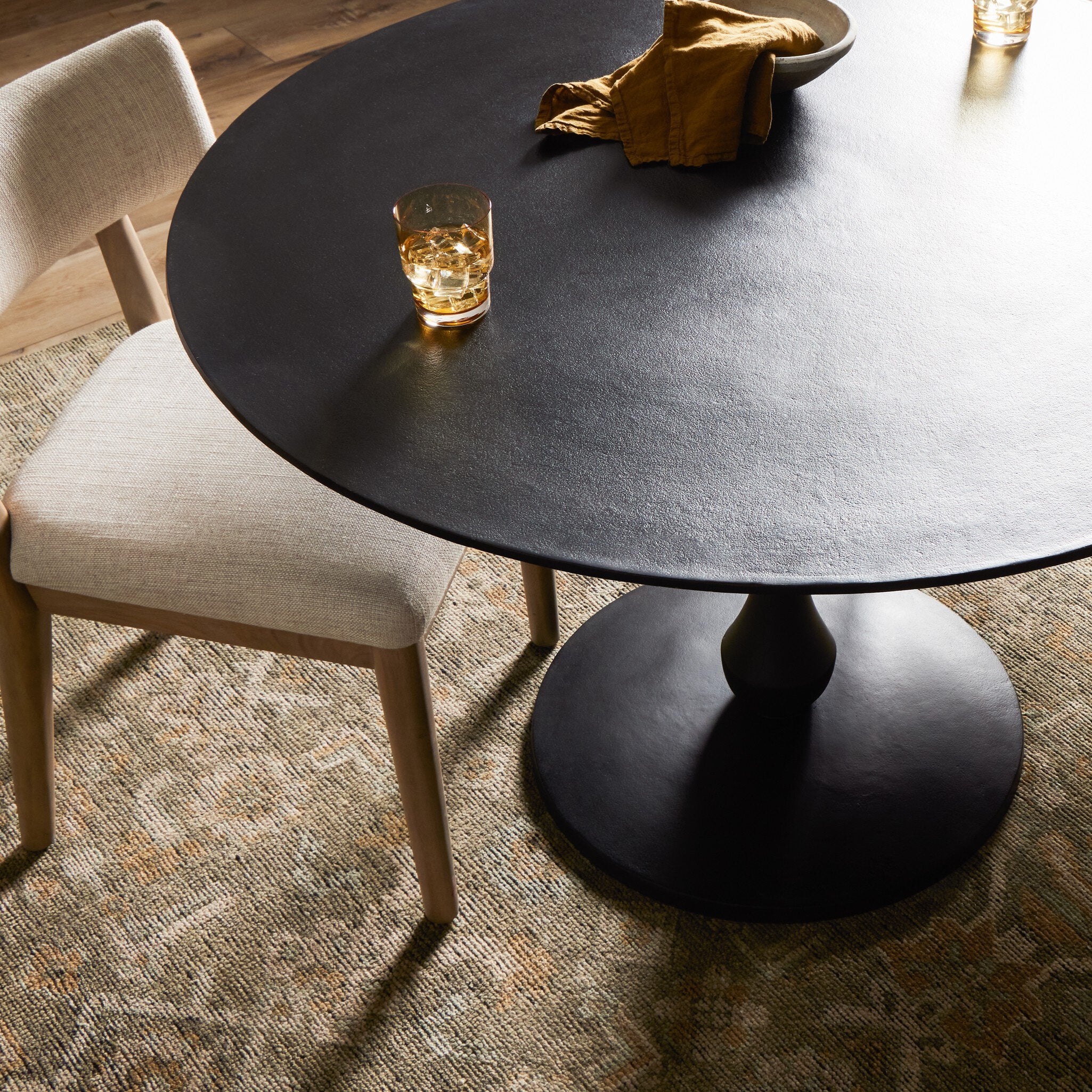 Daffin Round Bistro Table - Black Antique