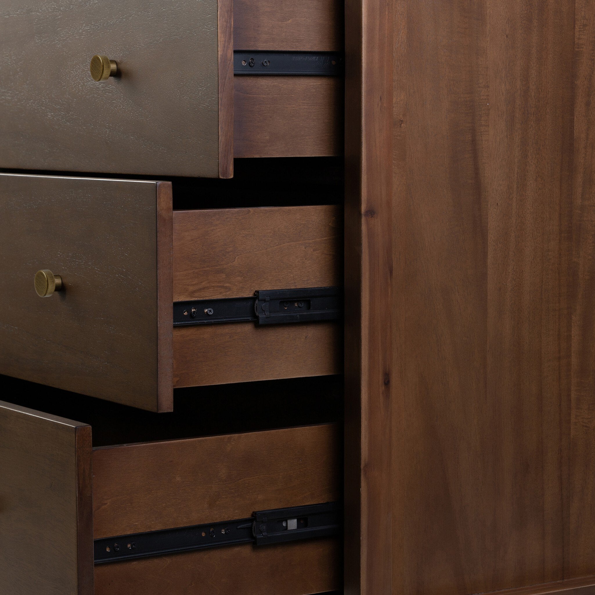 Sullivan 10 Drawer Dresser - Saddle Tan Veneer