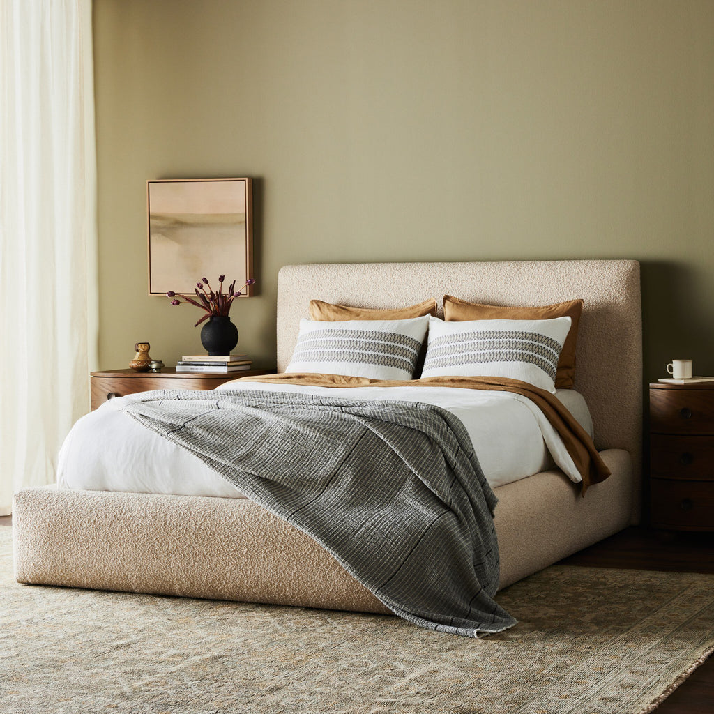 Quincy Bed - Lisbon Cream | King
