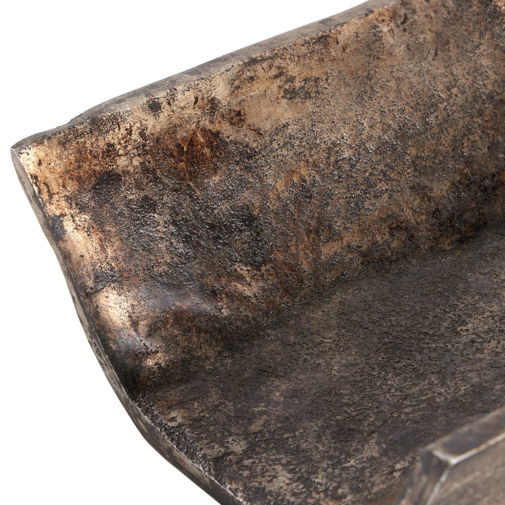 Jagen Outdoor Tray - Rustic Cast Aluminum