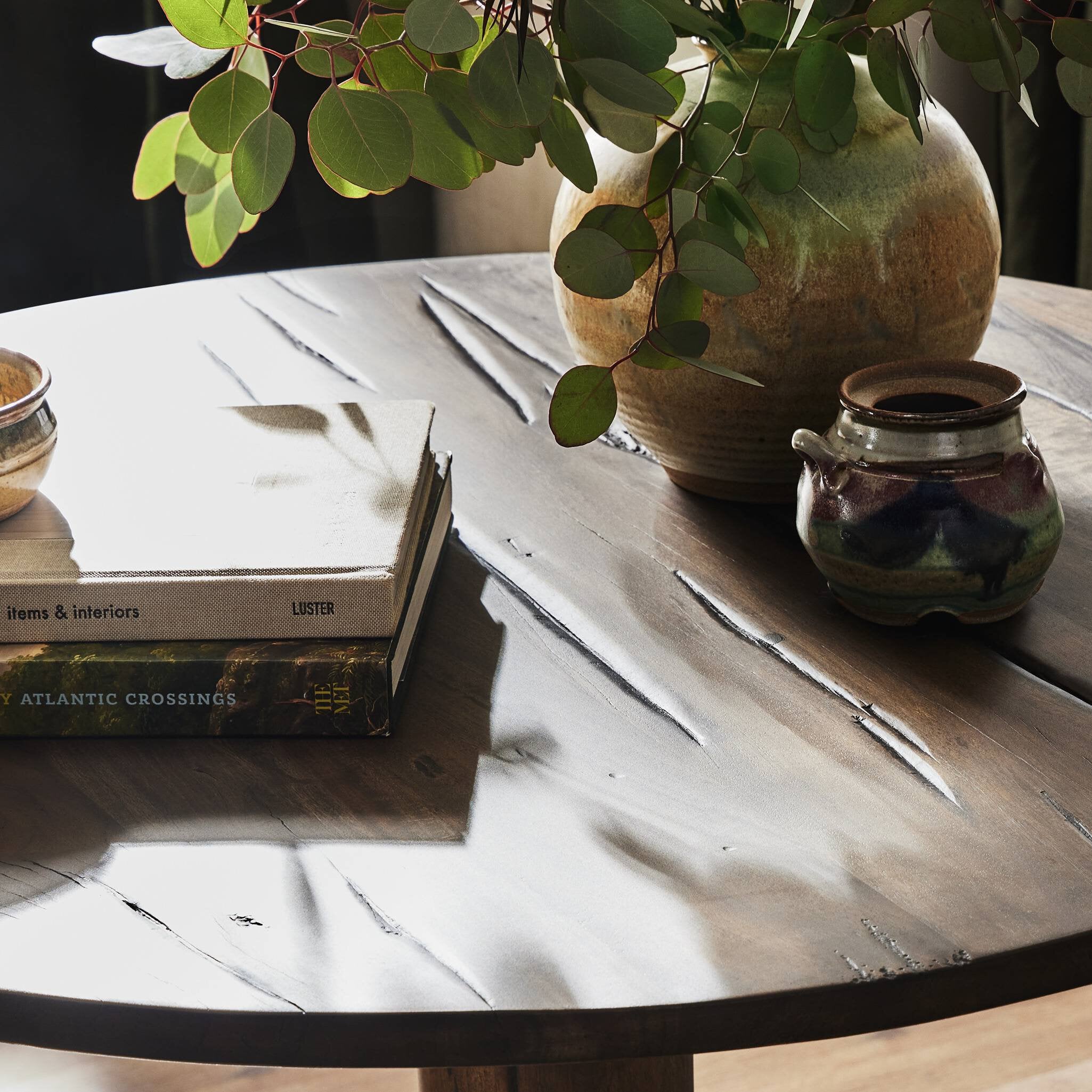 Rivi Large End Table - Aged Belgium Bleach