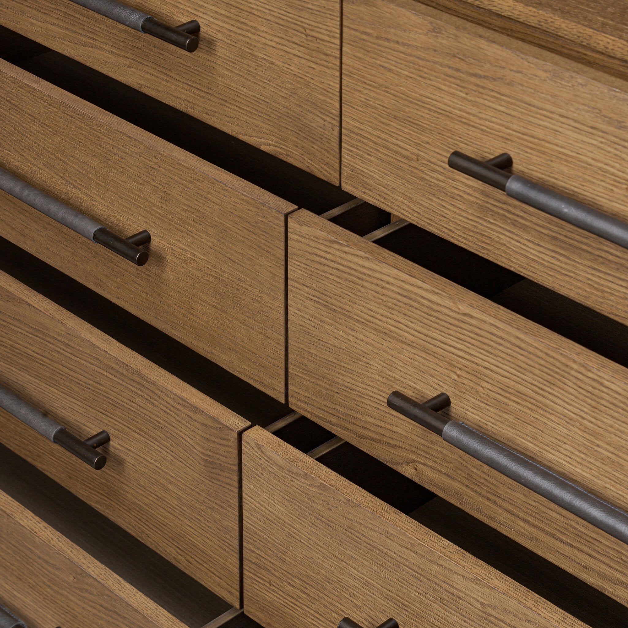 Rosedale 8 Drawer Dresser - Amber Oak Veneer