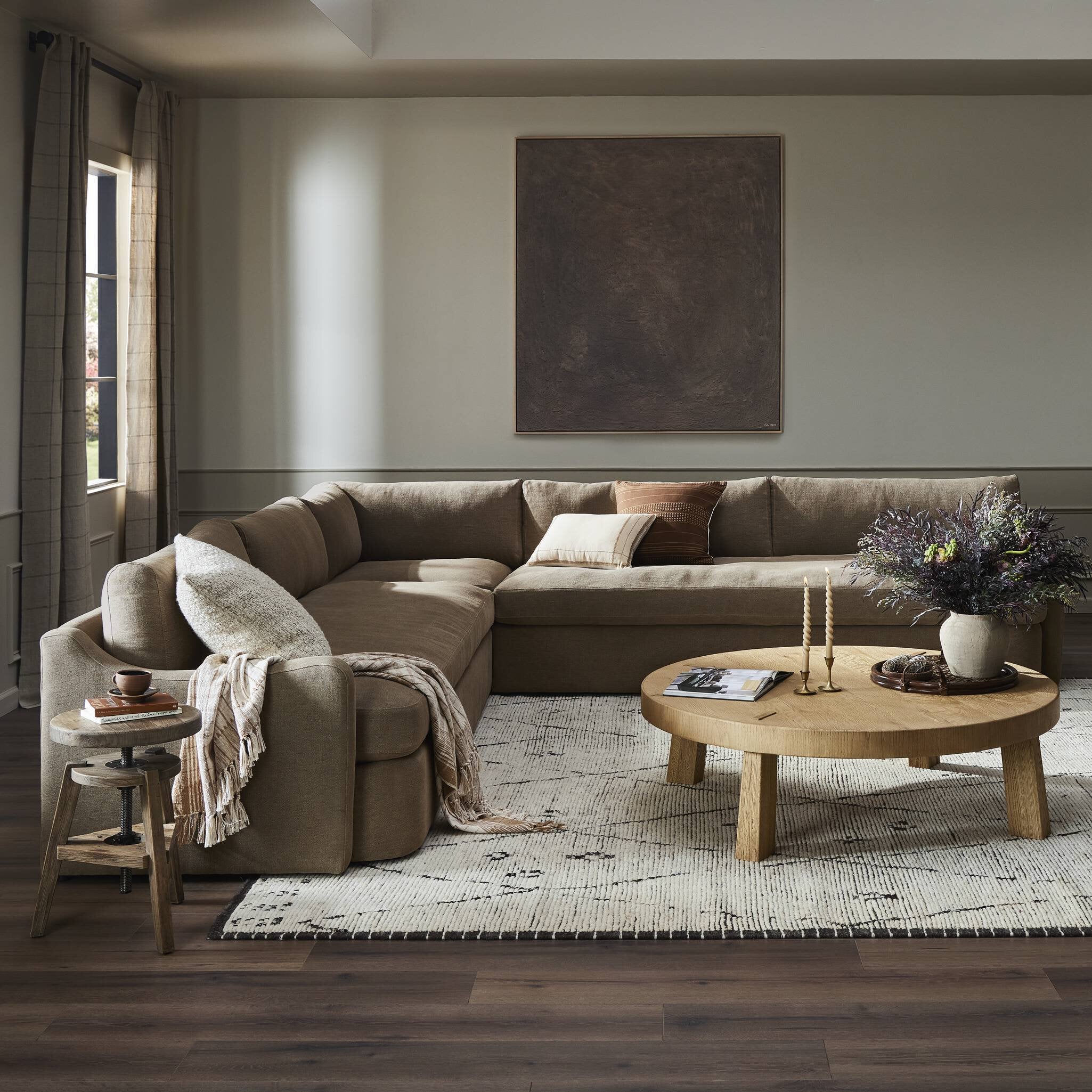 Aurelia 3-Piece Sectional - Broadway Coffee