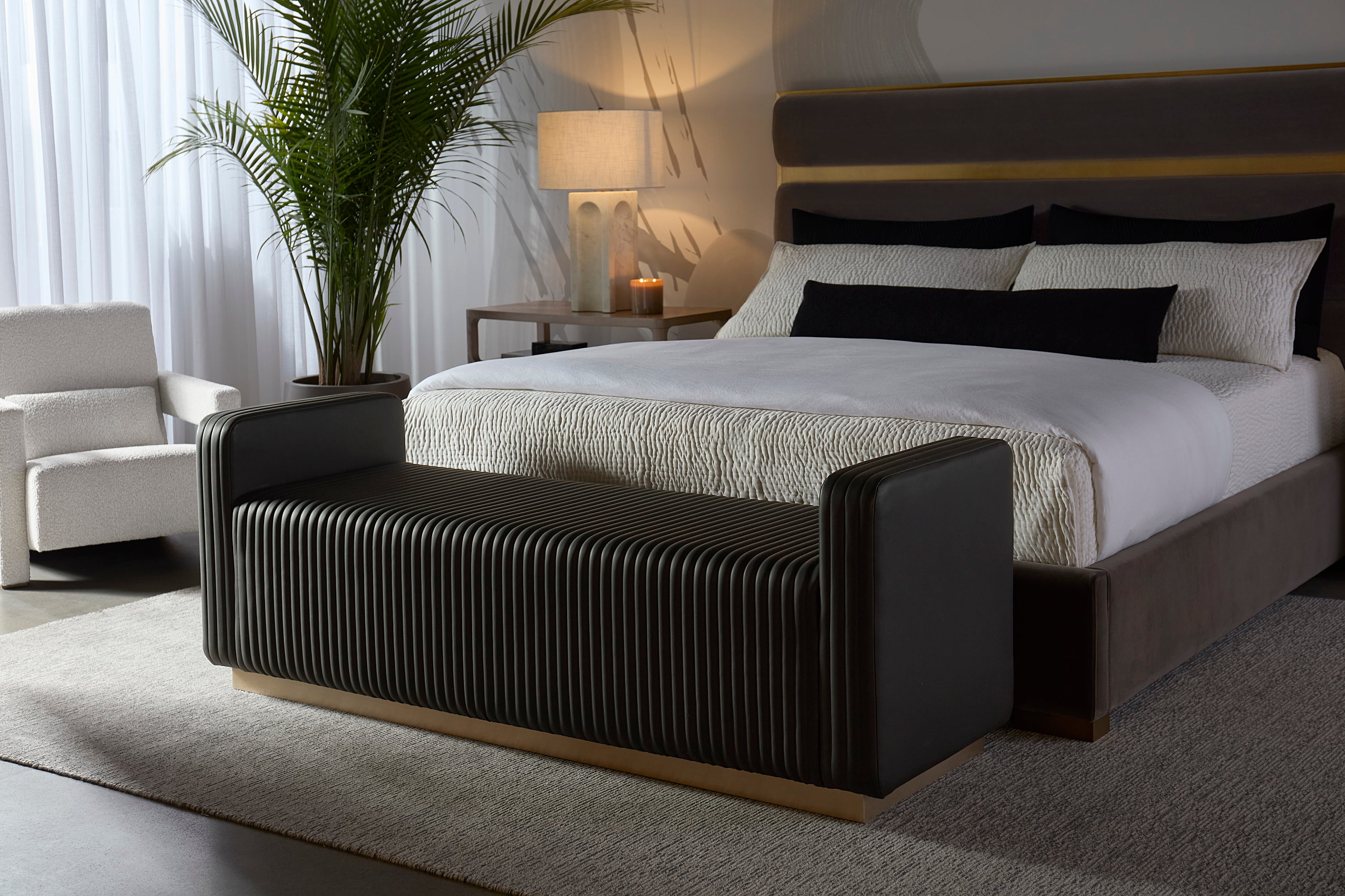 Rohe Table Lamp