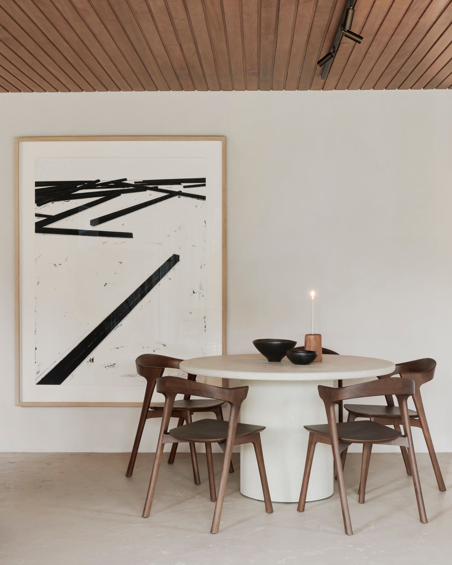 Elements Dining Table | Varnished Microcement | Off White | Round | 35" X 35"