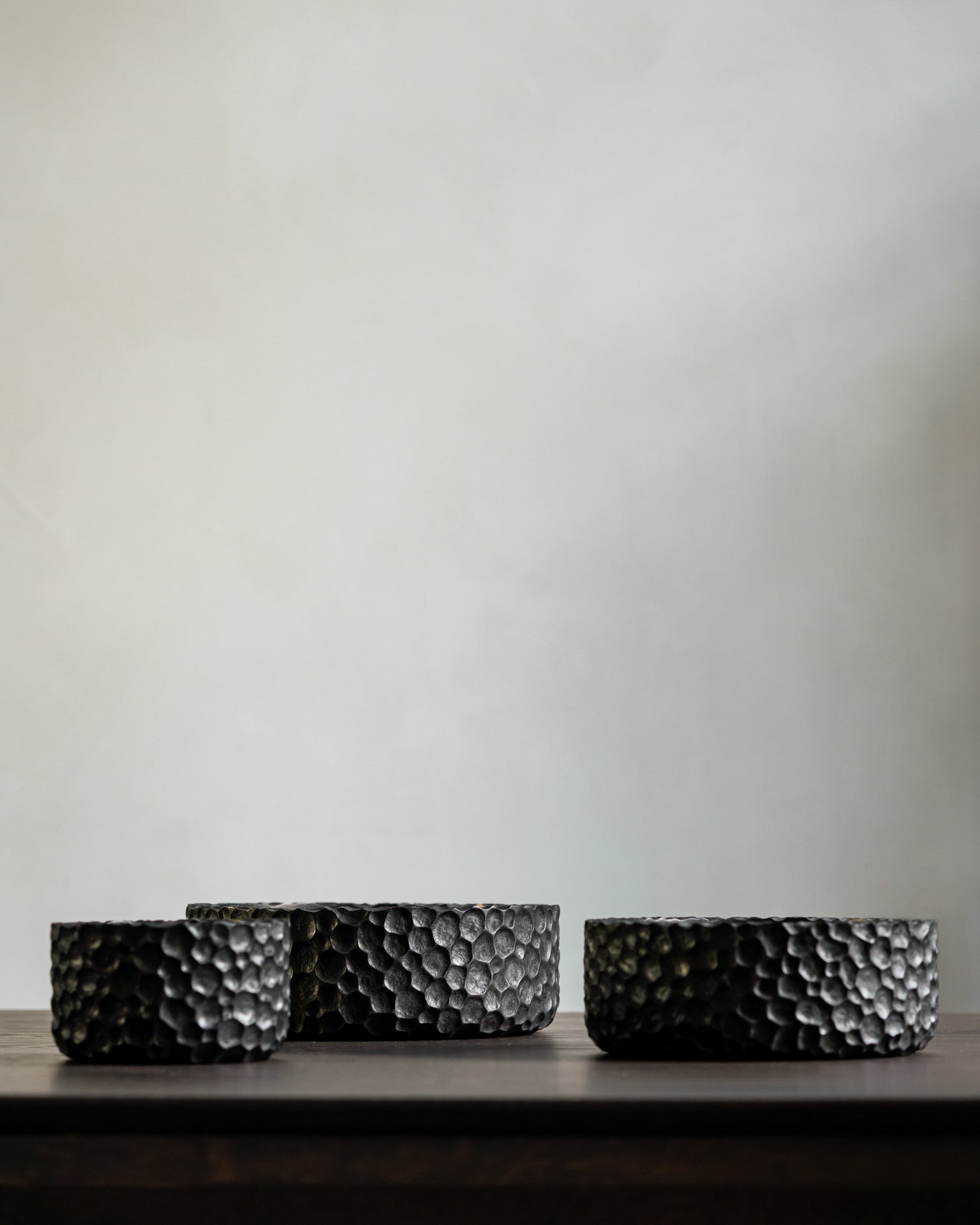 Chopped Bowls | Varnished Mahogany | Black | Set Of 3