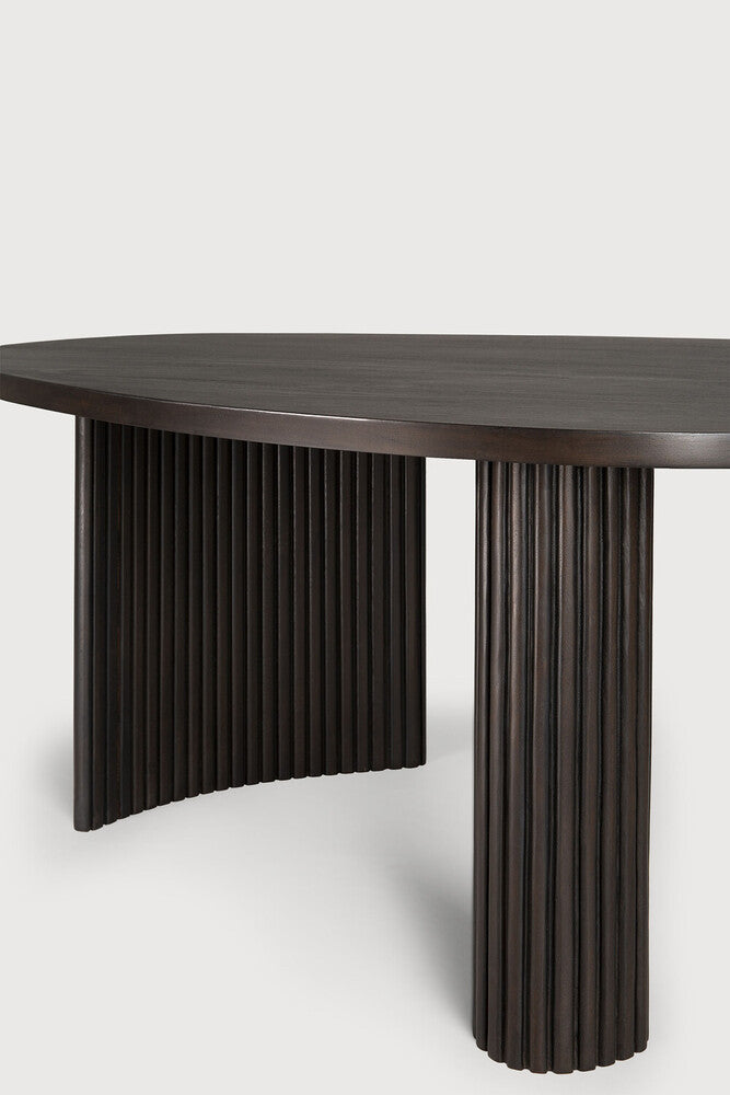 Boomerang Coffee Table | Varnished Mahogany | Dark Brown | Pebble Shape | 50" X 29"