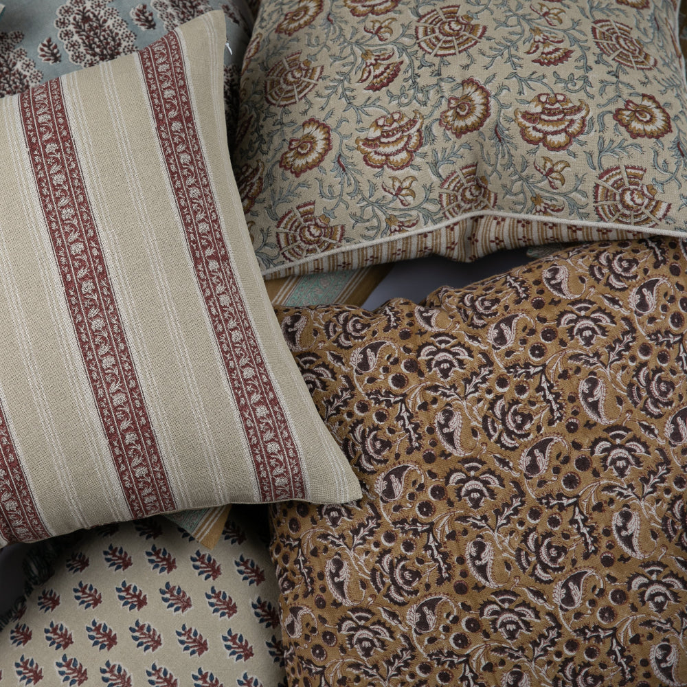 Bari Ecru Pillow